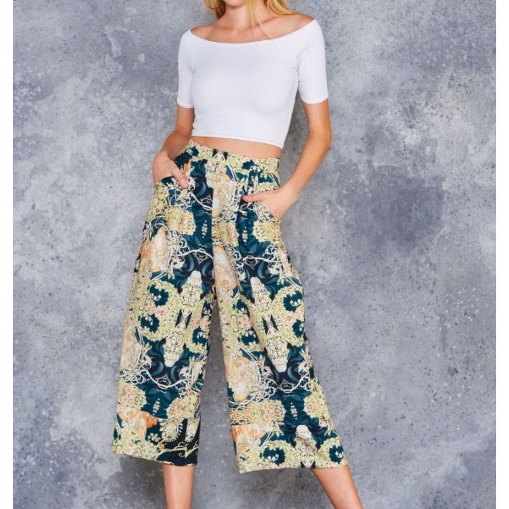 Blackmilk Mucha Culottes.